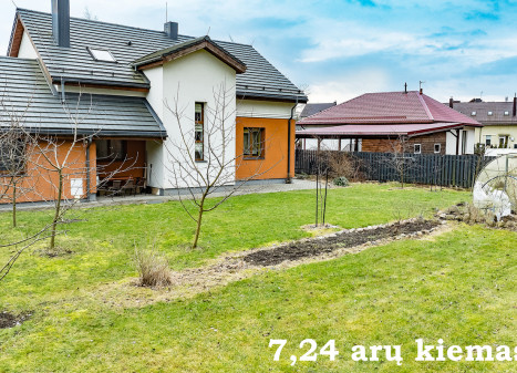 Parduodamas namas Žvaigždikių g., Antakalnis, Vilniaus m., Vilniaus m. sav., 196.74 m2 ploto, 2 aukštai