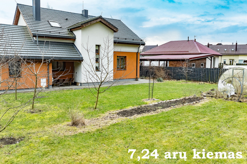 Parduodamas namas Žvaigždikių g., Antakalnis, Vilniaus m., Vilniaus m. sav., 196.74 m2 ploto, 2 aukštai 1