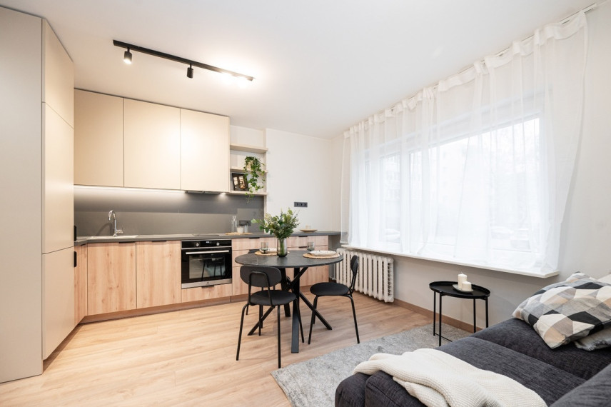 Parduodamas butas Šeimyniškių g., Šnipiškės, Vilniaus m., Vilniaus m. sav., 134 m2 ploto, 6 kambariai 1