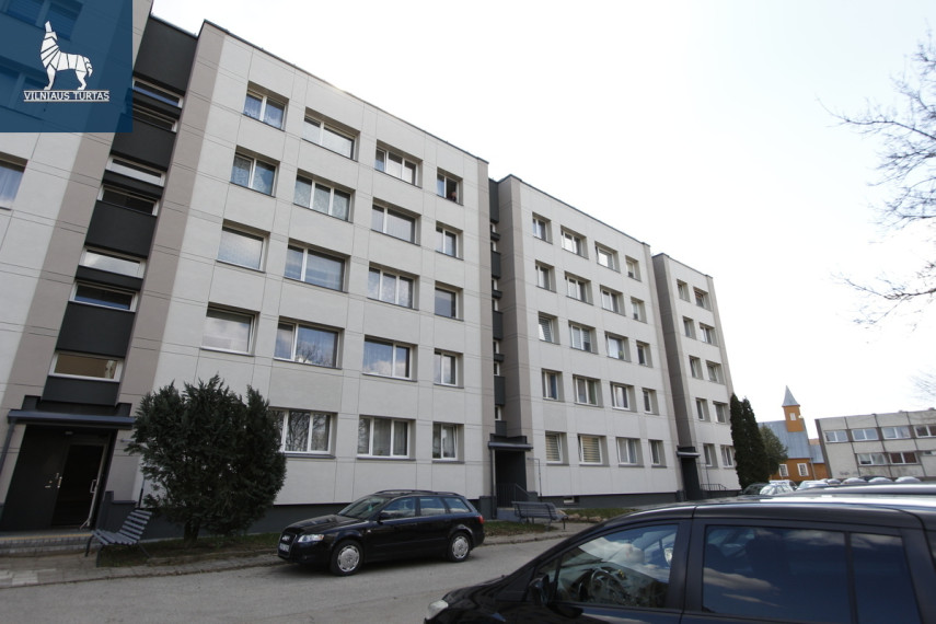 Parduodamas butas Varėnos m., Varėnos r. sav., 50.6 m2 ploto, 2 kambariai 15