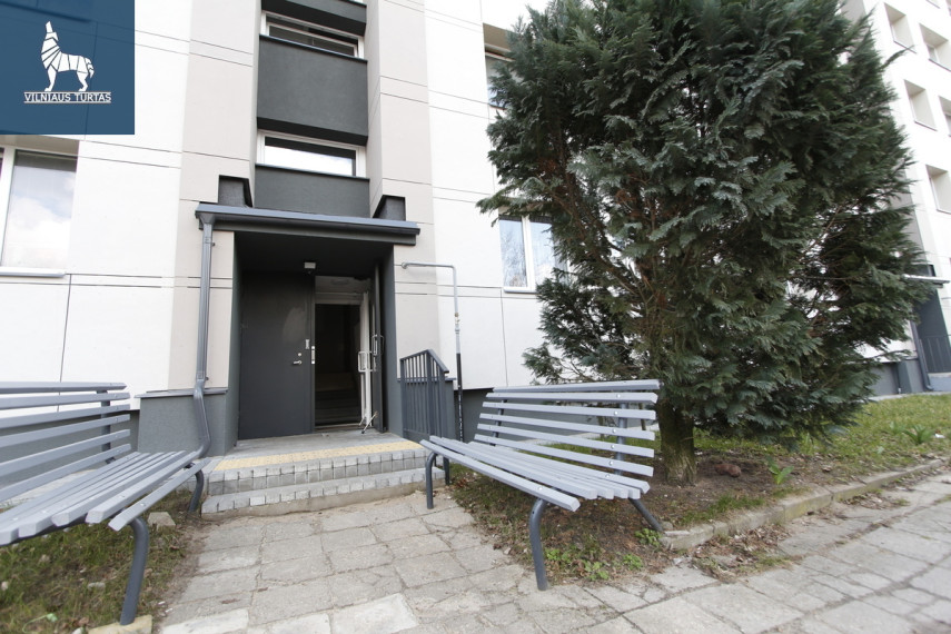 Parduodamas butas Varėnos m., Varėnos r. sav., 50.6 m2 ploto, 2 kambariai 20