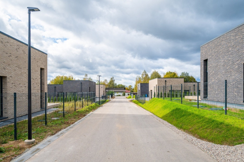 Parduodamas namas Bitininkų g., Didžiasalio k., Vilniaus r. sav., 102 m2 ploto, 1 aukštai 31