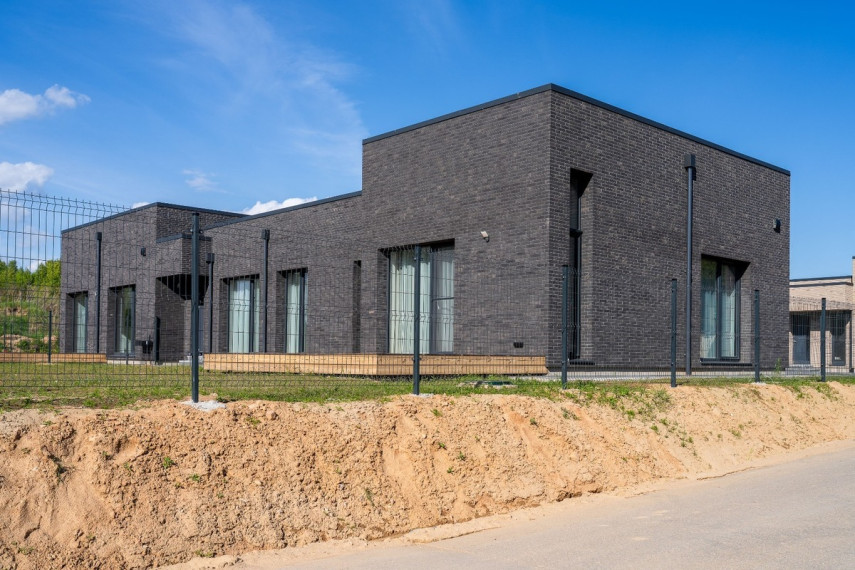 Parduodamas namas Vilniaus r. sav., Didžiasalio k., Bitininkų g., 103 m2 ploto, 1 aukštai 1