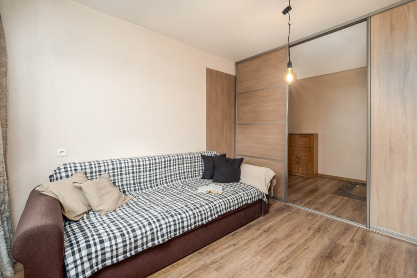 Parduodamas butas Apkasų g., Žirmūnai, Vilniaus m., Vilniaus m. sav., 44.44 m2 ploto, 2 kambariai 3