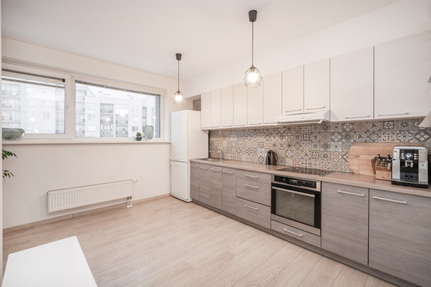 Parduodamas butas Vėtrungių g., Pašilaičiai, Vilniaus m., Vilniaus m. sav., 60 m2 ploto, 2 kambariai 6