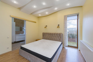 Parduodamas namas Tujų g., Garliavos m., Kauno r. sav., 214 m² ploto 4 kambariai 15