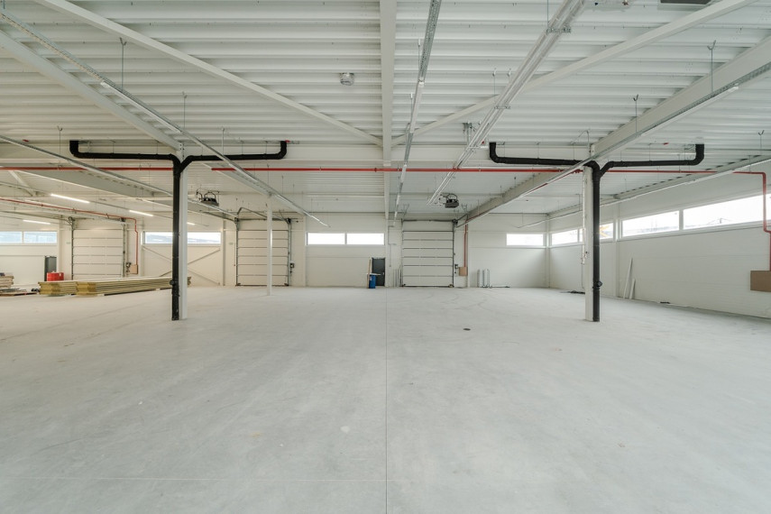 Nuomojamos administracinės, gamybinės, paslaugų, prekybos, sandėliavimo patalpos Ateities pl., Petrašiūnai, Kauno m., Kauno m. sav., 1244 m2 ploto 9