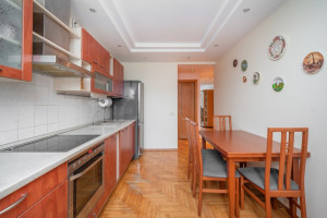 Parduodamas butas Justiniškių g., Justiniškės, Vilniaus m., Vilniaus m. sav., 60 m2 ploto, 3 kambariai 12