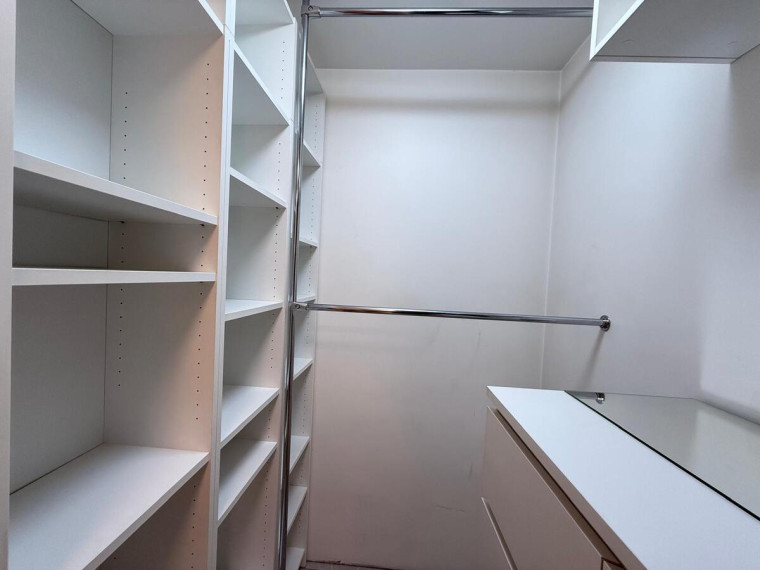 Nuomojamas butas Buivydiškių g., Šeškinė, Vilniaus m., Vilniaus m. sav., 40 m2 ploto, 1 kambariai 6