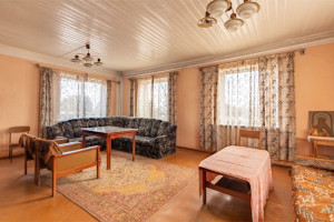 Mūrinis gyv. namas Panevėžio r., Užunevėžių k., Tylos g. 2 13