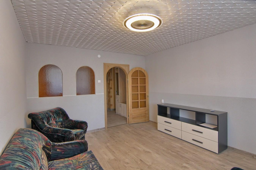 Parduodamas butas Dainų g., Dainiai, Šiaulių m., Šiaulių m. sav., 65.83 m² ploto 3 kambariai 5