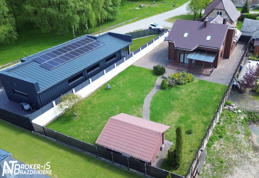 Parduodamas namas Rėkyvos g., Centras, Šiaulių m., Šiaulių m. sav., 237.54 m² ploto 6 kambariai 6