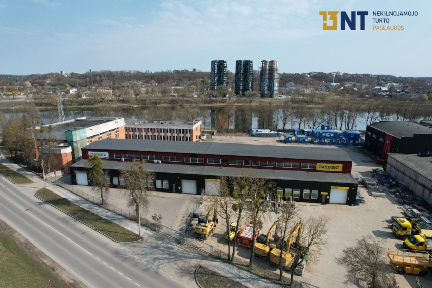 SANDĖLIAVIMO-GAMYBOS PATALPOS (SU NUOSAVA APTVERTA TERITORIJA), 3 PAKELIAMI VARTAI MODULINIO NAMUKO NĖRA PATALPOSE 1