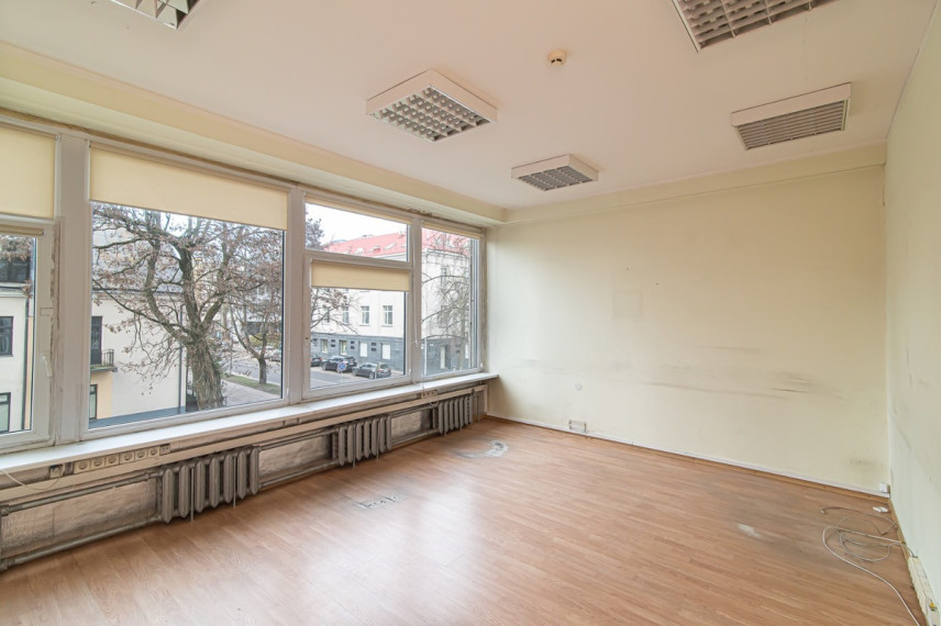 Nuomojamos administracinės patalpos A. Juozapavičiaus g., Vilniaus m., Vilniaus m. sav., 560 m2 ploto 1