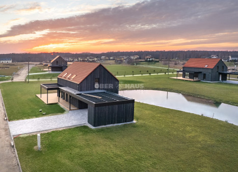 Parduodamas namas Blizgių g., Grabių k., Klaipėdos r. sav., 144.66 m2 ploto, 2 aukštai