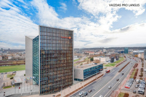 Parduodamas butas Konstitucijos pr., Šnipiškės, Vilniaus m., Vilniaus m. sav., 70.6 m2 ploto, 2 kambariai 30