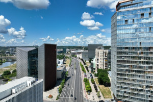 Parduodamas butas Konstitucijos pr., Šnipiškės, Vilniaus m., Vilniaus m. sav., 70.6 m2 ploto, 2 kambariai 34