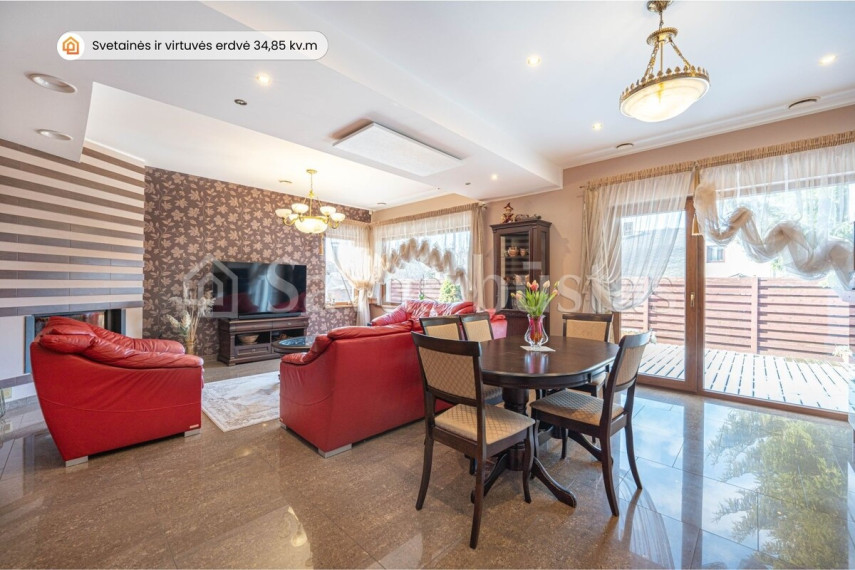 Parduodamas namas Karklų g., Kalotės k., Klaipėdos r. sav., 237.58 m2 ploto, aukštai 3