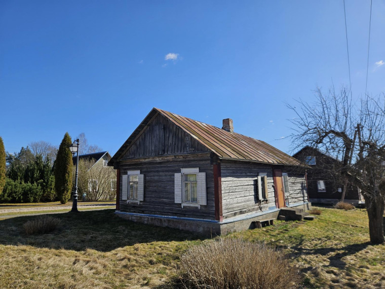 Parduodamas namas Stoties g., Saldutiškio mstl., Utenos r. sav., 67.84 m² ploto 4 kambariai 6
