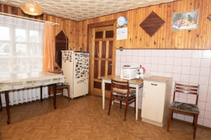 Parduodamas namas Taikos g., Ariogalos m., Raseinių r. sav., 235.12 m2 ploto, 1 aukštai 10