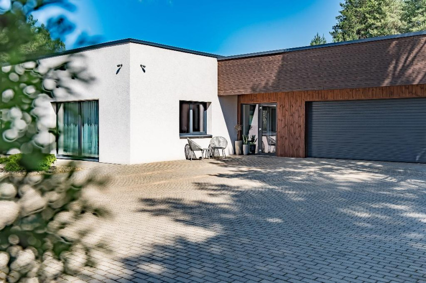 Parduodamas namas Vilniaus g., Molėtų m., Molėtų r. sav., 174.56 m² ploto 4 kambariai 4