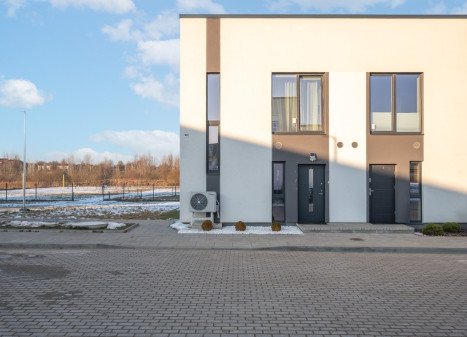 Parduodamas namas Kaimynų g., Aukštieji Paneriai, Vilniaus m., Vilniaus m. sav., 69.13 m2 ploto, 2 aukštai