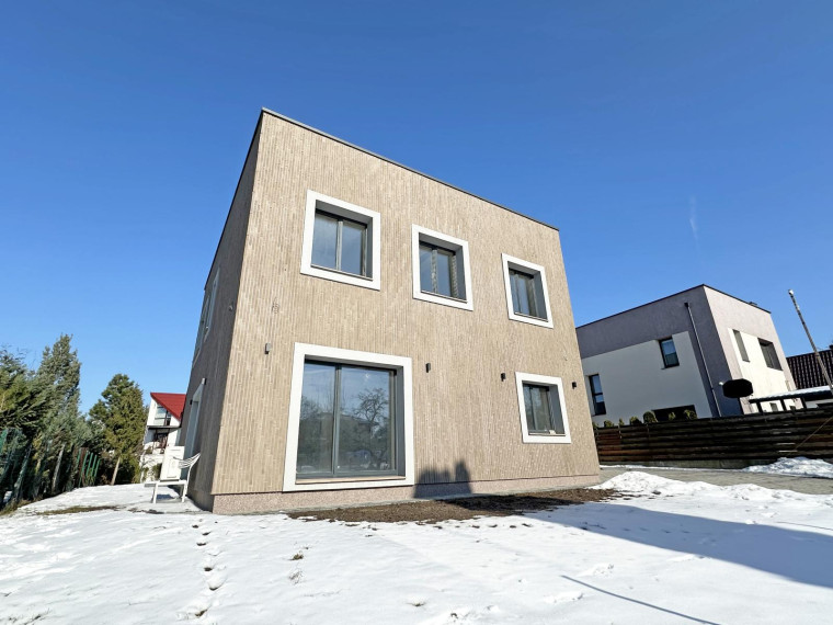 Parduodamas namas Pragiedrulių Sodų 6-oji g., Antakalnis, Vilniaus m., Vilniaus m. sav., 182.46 m² ploto 5 kambariai 2