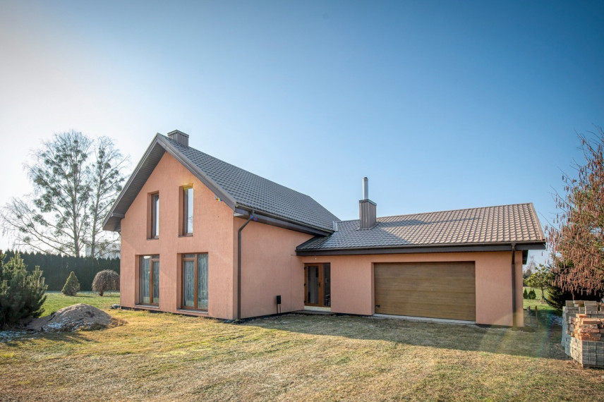 Parduodamas namas Kauno r. sav., Netonių k., Gimtinės g., 200 m2 ploto, 2 aukštai 3