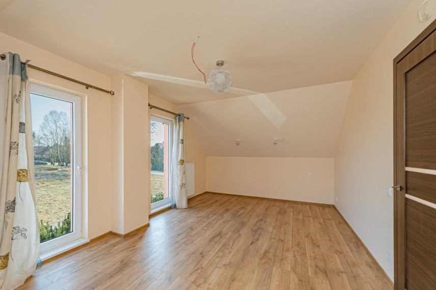 Parduodamas namas Kauno r. sav., Netonių k., Gimtinės g., 200 m2 ploto, 2 aukštai 6