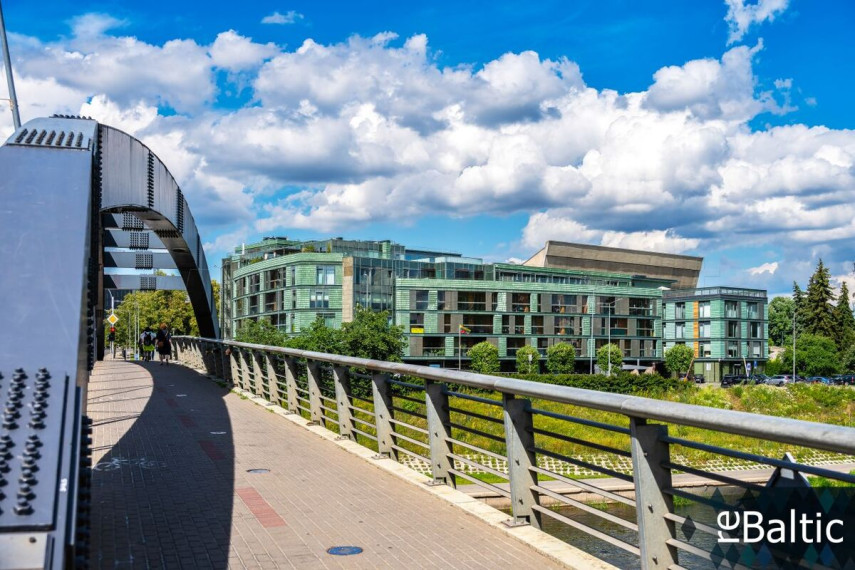 Nuomojamas butas Olimpiečių g., Centras, Vilniaus m., Vilniaus m. sav., 130 m2 ploto, 3 kambariai 40