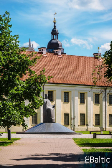 Nuomojamas butas Olimpiečių g., Centras, Vilniaus m., Vilniaus m. sav., 130 m2 ploto, 3 kambariai 29