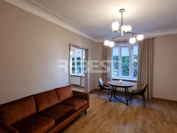 Nuomojamas butas Vilniaus g., Centras, Šiaulių m., Šiaulių m. sav., 60 m2 ploto, 2 kambariai 3