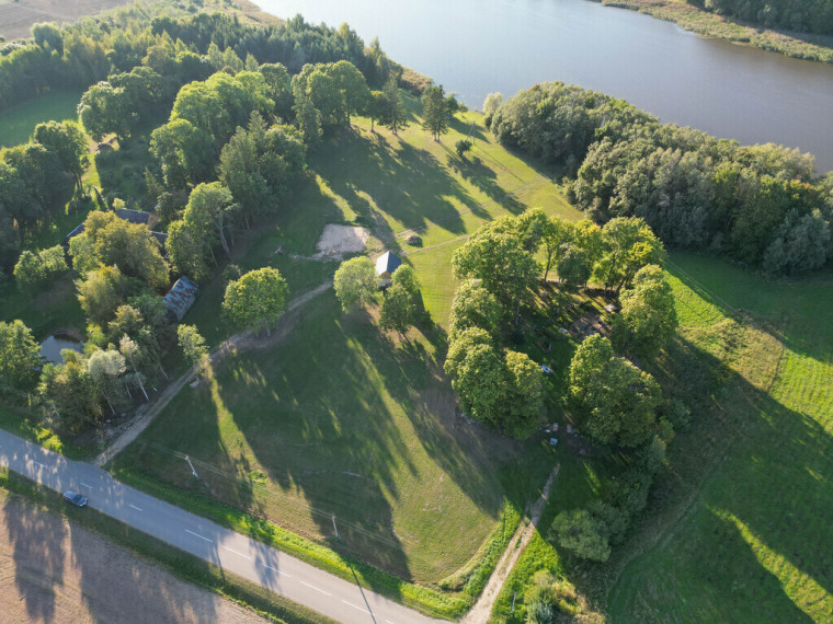 Parduodamas sklypas Kauniškio k., 205 a ploto 5