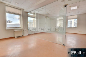 Nuomojamos administracinės, paslaugų, prekybos patalpos Mindaugo g., Centras, Vilniaus m., Vilniaus m. sav., 236.05 m2 ploto 1