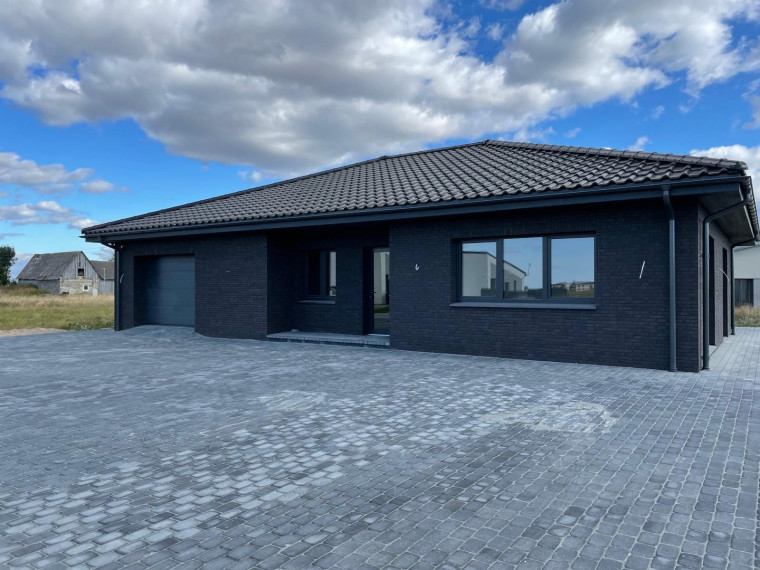 Parduodamas namas Gėlynų g., Gindulių k., Klaipėdos r. sav., 161 m² ploto 4 kambariai 4