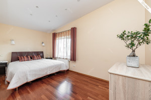 Parduodamas namas Bijūnų g., Vilniaus m., Vilniaus m. sav., 162 m2 ploto, 1 aukštai 24