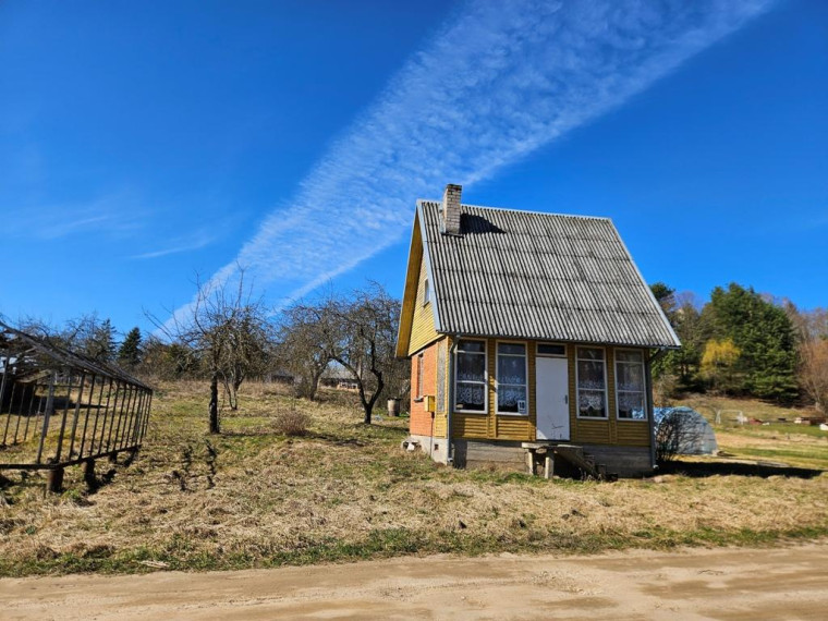 Parduodamas namas Narkūnų k., Utenos r. sav., 34.27 m² ploto 1 kambarys 5