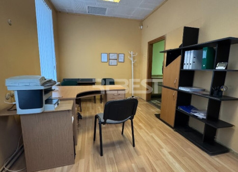Parduodamos administracinės, paslaugų, prekybos patalpos Architektų g., Dainiai, Šiaulių m., Šiaulių m. sav., 170 m2 ploto Parduodamos administracinės, paslaugų, prekybos patalpos Architektų g., Dainiai, Šiaulių m., Šiaulių m. sav., 170 m2 ploto
