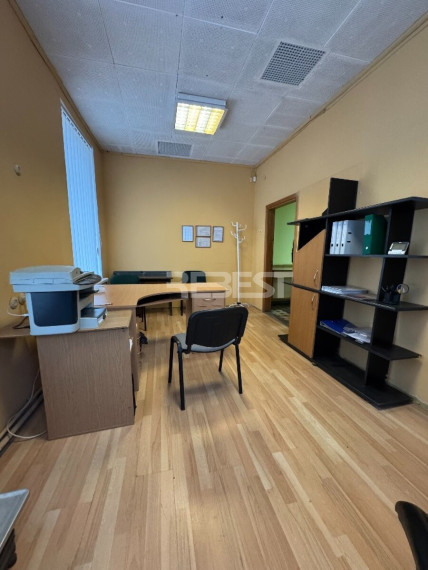 Parduodamos administracinės, paslaugų, prekybos patalpos Architektų g., Dainiai, Šiaulių m., Šiaulių m. sav., 170 m2 ploto 1