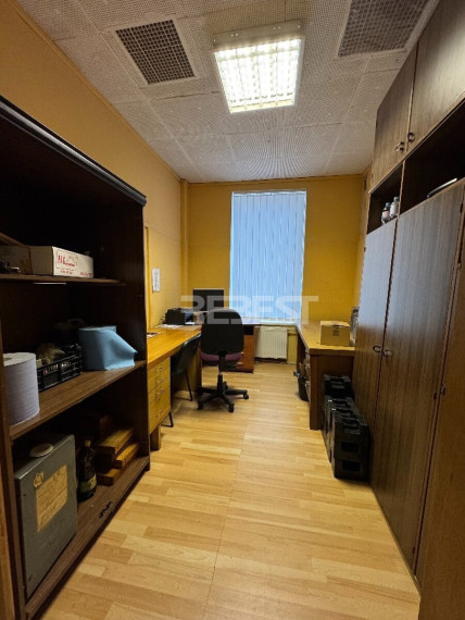 Parduodamos administracinės, paslaugų, prekybos patalpos Architektų g., Dainiai, Šiaulių m., Šiaulių m. sav., 170 m2 ploto 2