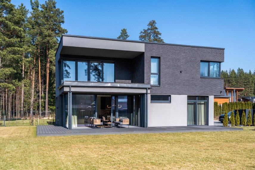 Parduodamas namas Nemenčinės pl., Antakalnis, Vilniaus m., Vilniaus m. sav., 165.39 m2 ploto, 2 aukštai 4
