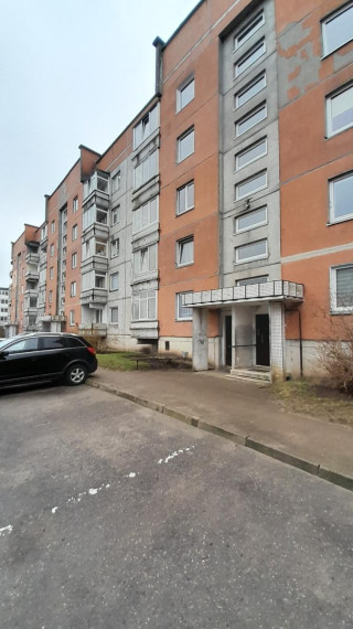 Parduodamas butas Melioratorių g., Gargždų m., Klaipėdos r. sav., 63 m² ploto 2 kambariai 21