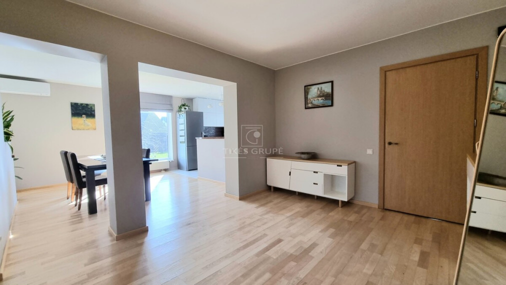 Parduodamas namas Slengių k., Klaipėdos r. sav., 230 m2 ploto, 2 aukštai 2