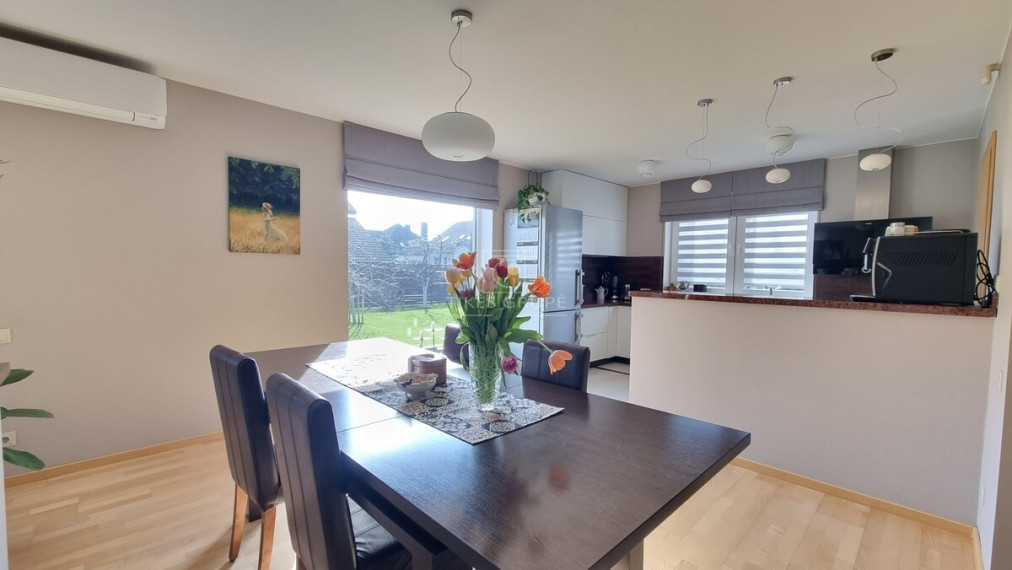 Parduodamas namas Slengių k., Klaipėdos r. sav., 230 m2 ploto, 2 aukštai 4