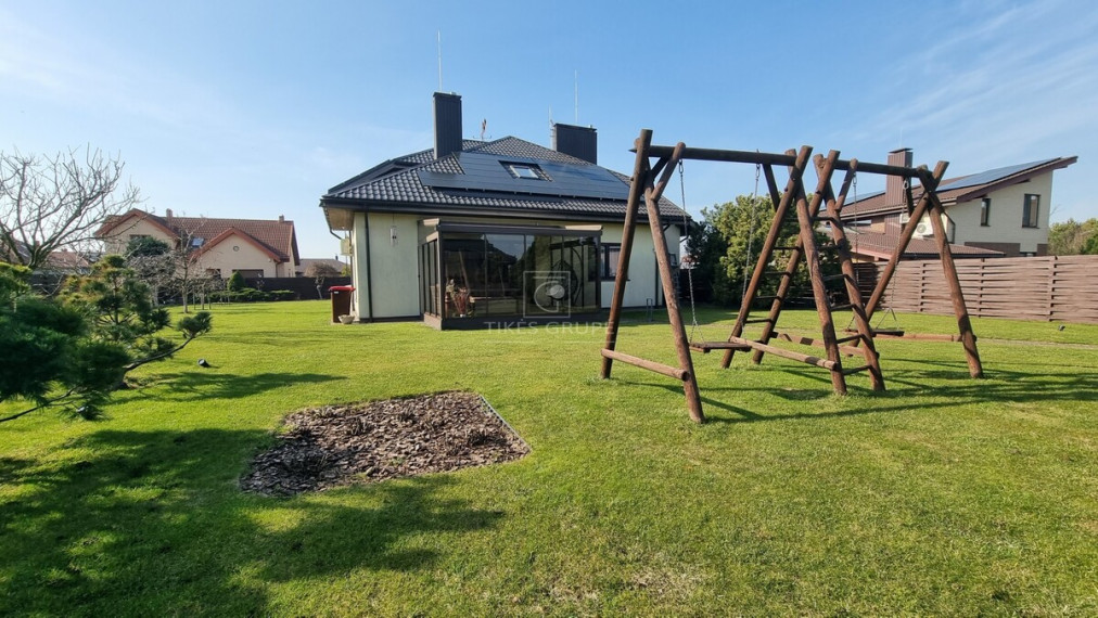 Parduodamas namas Slengių k., Klaipėdos r. sav., 230 m2 ploto, 2 aukštai 10