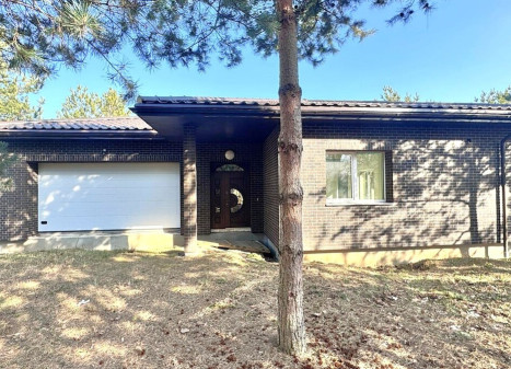 Parduodamas namas Dvarykščių k., Vilniaus r. sav., 204.56 m2 ploto, 1 aukštai