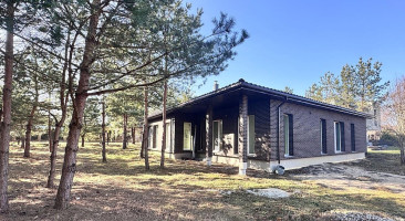 Parduodamas namas Dvarykščių k., Vilniaus r. sav., 204.56 m2 ploto, 1 aukštai 32