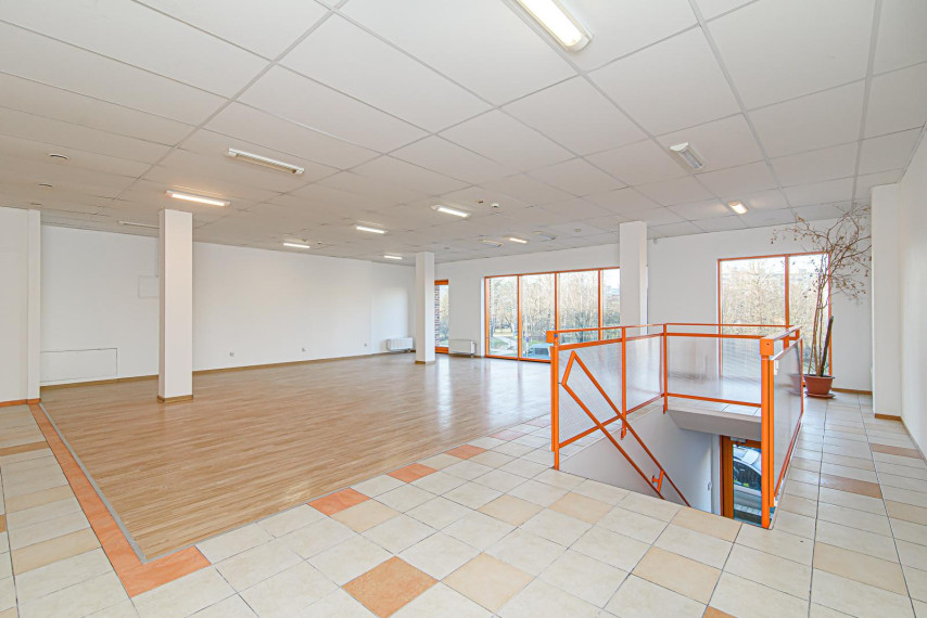 Nuomojamos patalpos Igno Šimulionio g., Karoliniškės, Vilniaus m., Vilniaus m. sav., 167 m² ploto 5