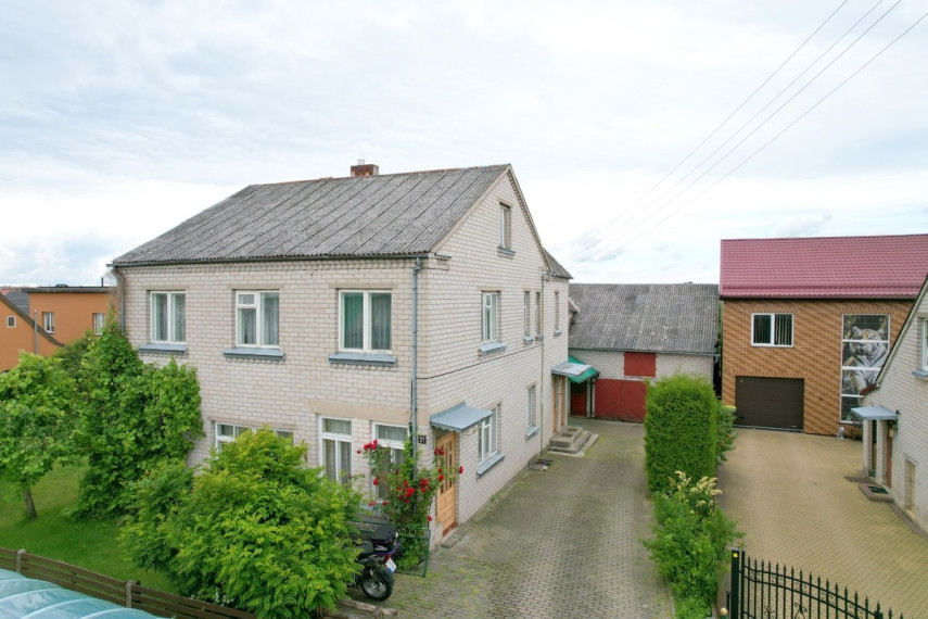 Parduodamas namas Žemaičių g., Gargždų m., Klaipėdos r. sav., 157.07 m2 ploto, 2 aukštai 1
