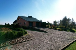 Parduodamas namas Klaipėdos r. sav., Alksnių k., Švyturio g., 281.13 m2 ploto, 1 aukštai 13